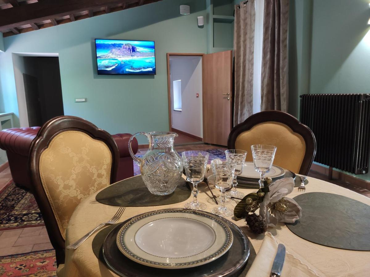 Villa La Nussa Capolona Eksteriør billede