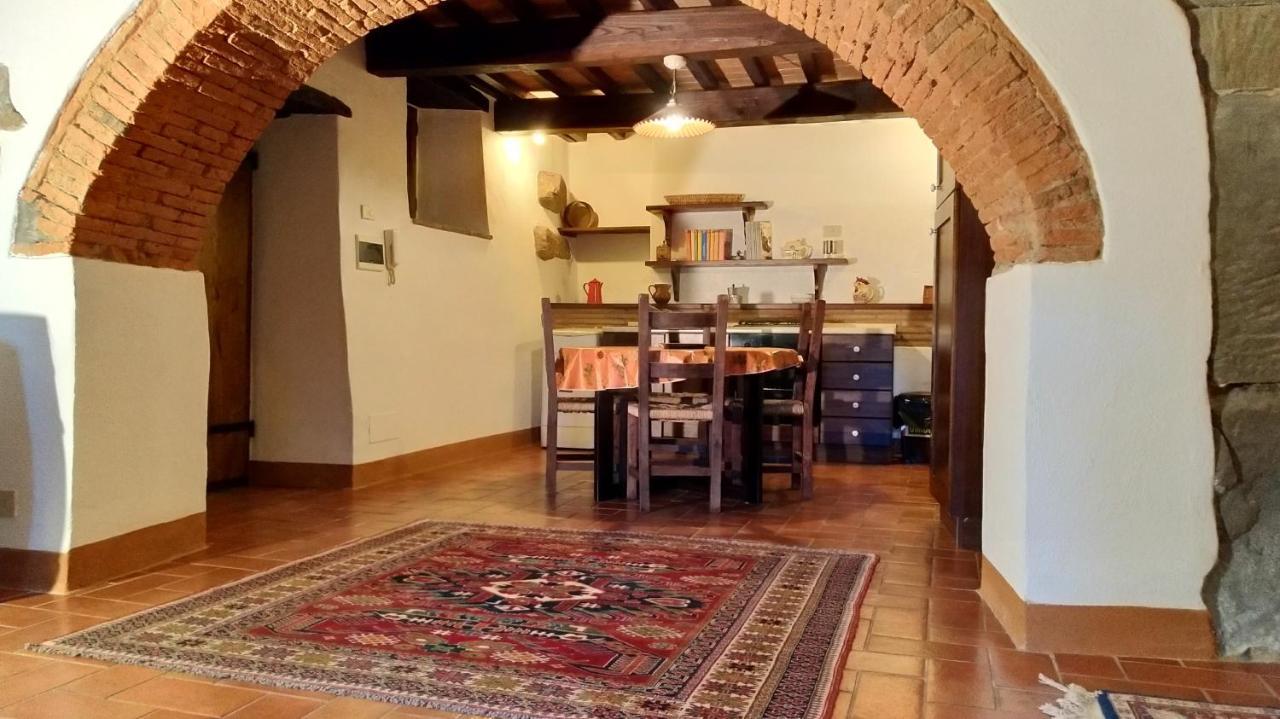 Villa La Nussa Capolona Eksteriør billede