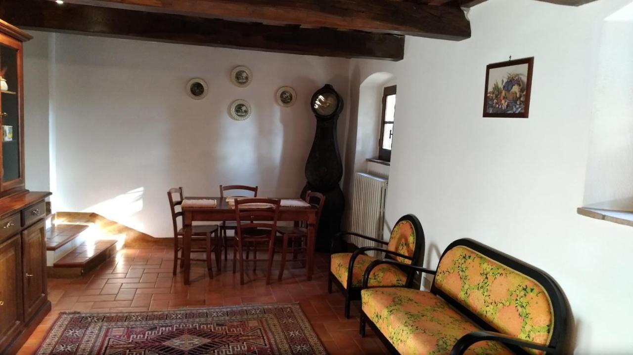Villa La Nussa Capolona Eksteriør billede